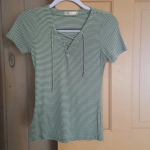 Heart Hips Shirt S 💚